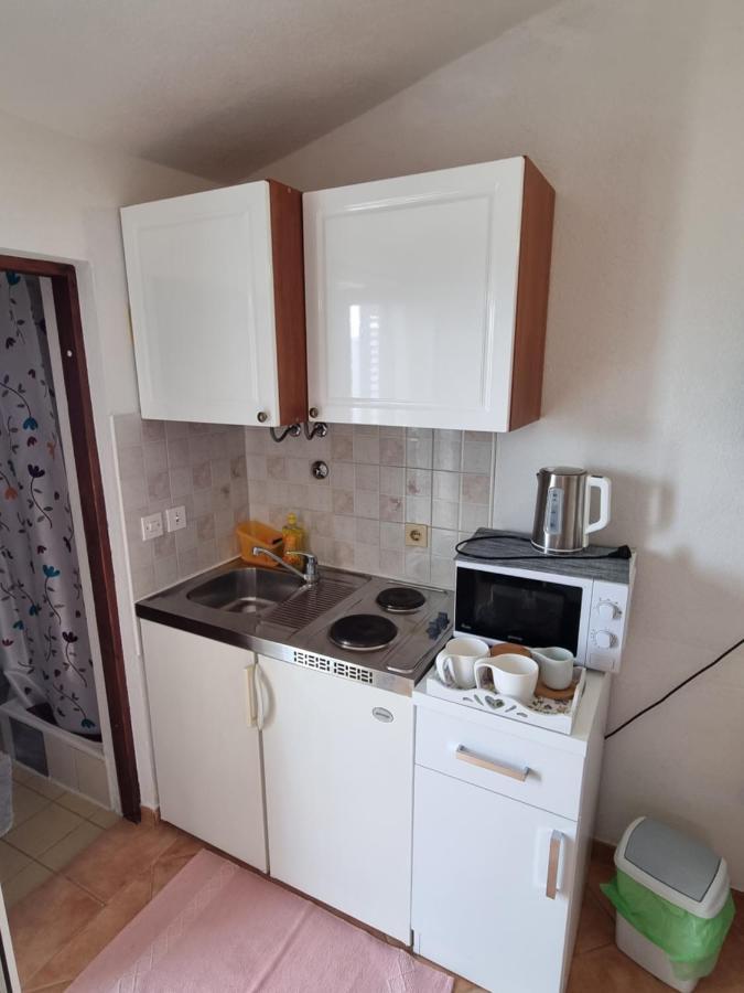 Vila Damir Gradac  Rom bilde